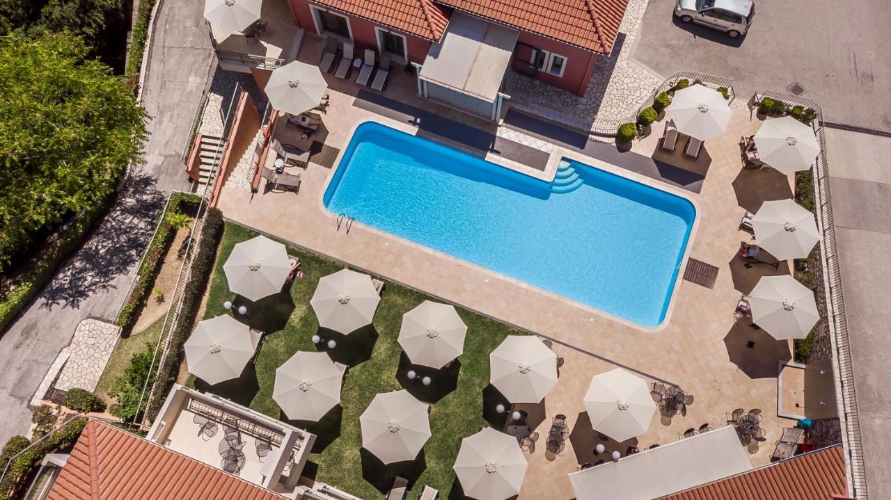 Otel Crystal Palace - Luce *