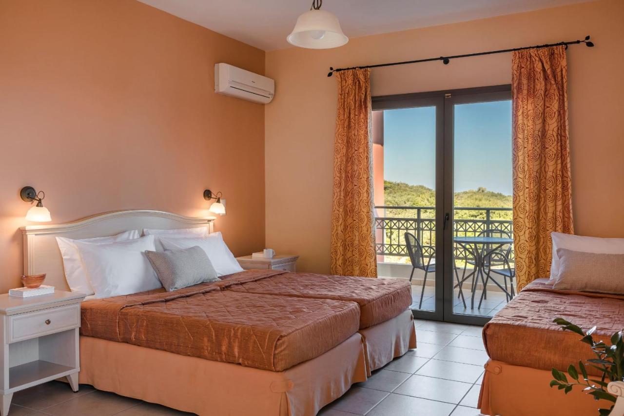 Crystal Palace - Luce Otel