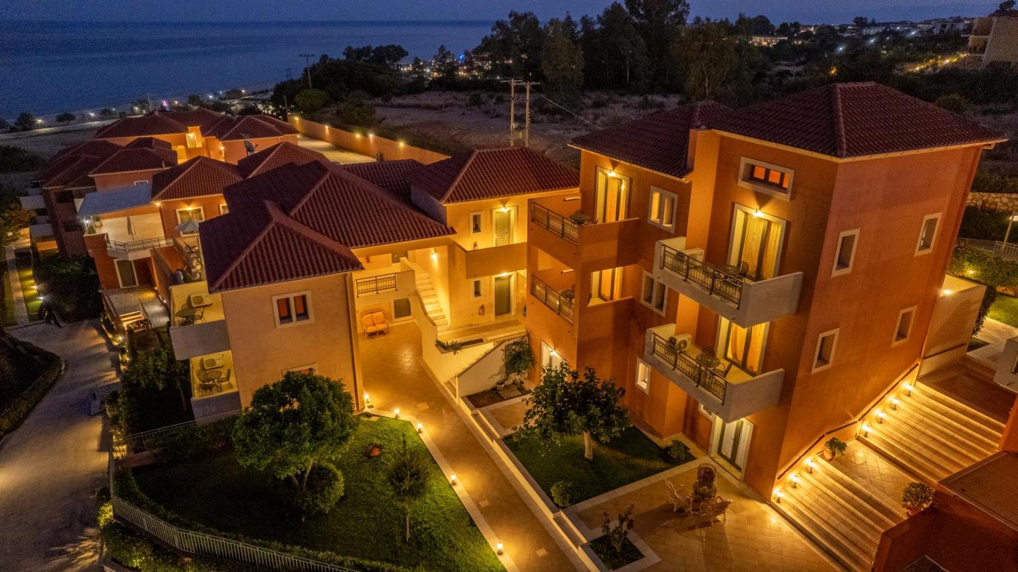 Crystal Palace - Luce Skala (Kefalonia)